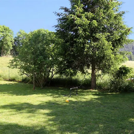 Holiday home L'hirondelle *